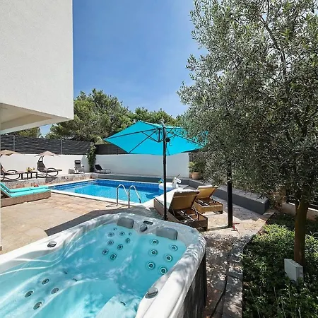 Mara בית נופש זאטון